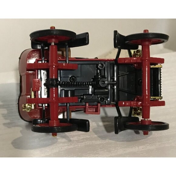 Vintage Red1903 Model Car With Gold Accents & Black Seats 3.5 X  3' - Picture 12 of 16